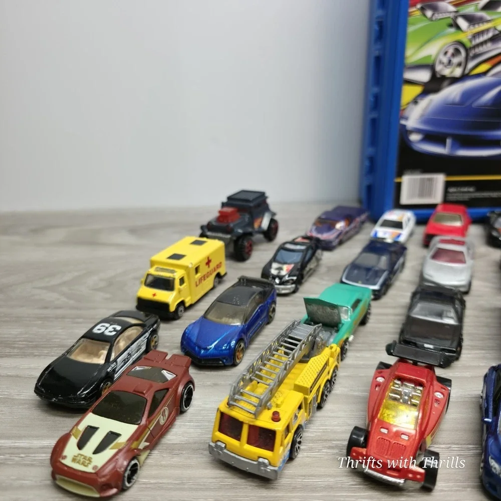 Hotwheels 48 Car Carry Case Style No. 20020 -‎ Full 48+ Cars Mixed Brands/Years
